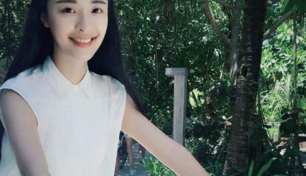 武汉大学十大校花排行榜：李莎旻子排名第一，你觉得哪个最好看？